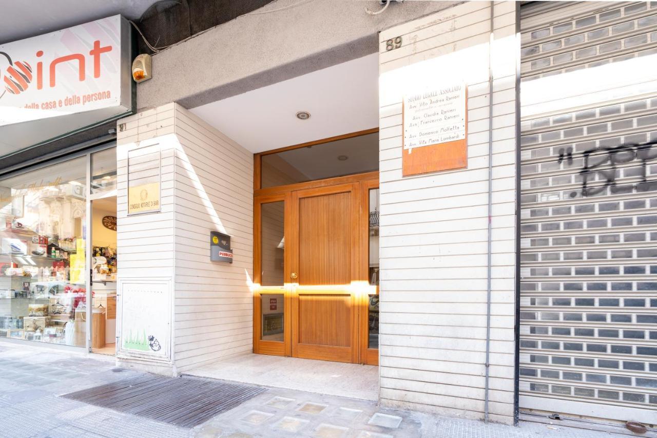 Central & Elegant Loft - With Balcony 巴里 外观 照片